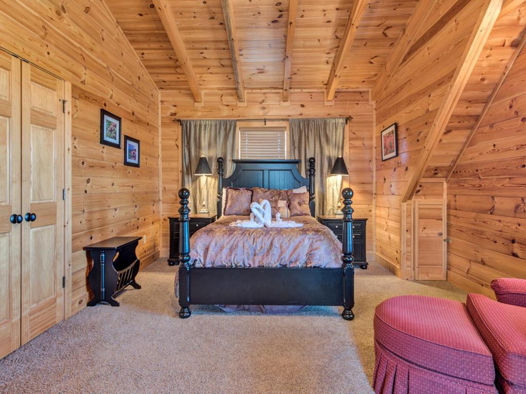 Misty Mountain Hideaway, 3 Bedrooms, Sleeps 10, Pool Access, Wifi Pigeon Forge Exterior photo